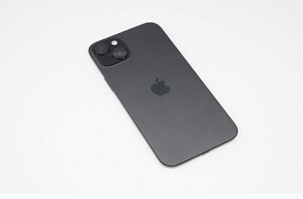 成县苹果手机维修分享iPhone 15 Plus换电池 